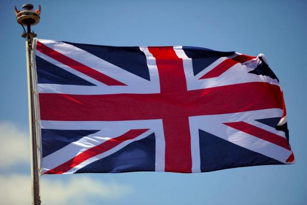 Asta înseamnă să fii SUPORTER adevărat! Cum urează britanicii noroc Naţionalei