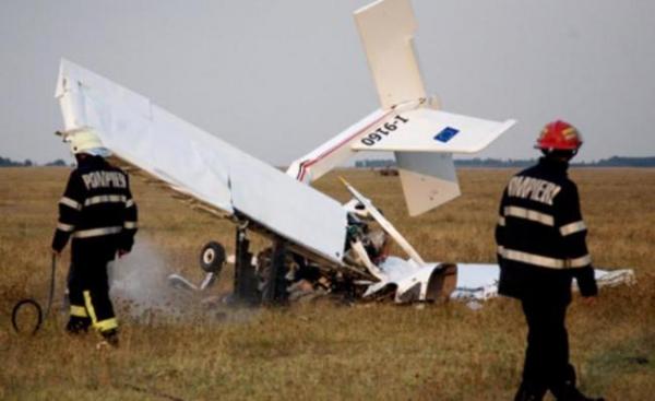 UPDATE: Un avion ultrauşor a căzut lângă Jilava