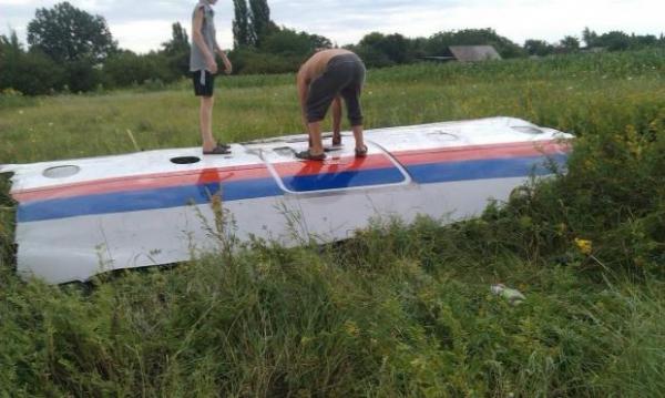 ONU a adoptat o rezoluţie în care cere acces liber la locul prăbuşirii avionului malaysian