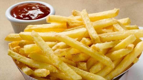 Strigător la cer! Ce conţin, de fapt, cartofii prăjiţi din fast-food-uri