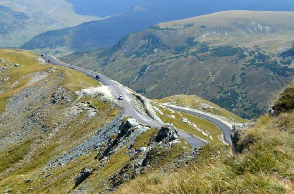 Avem o ţară minunată! Cele mai frumoase TRASEE AUTO din România