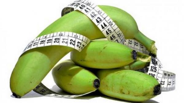 HABAR NU AVEAI! Bananele verzi, o MINUNE pentru DIETĂ