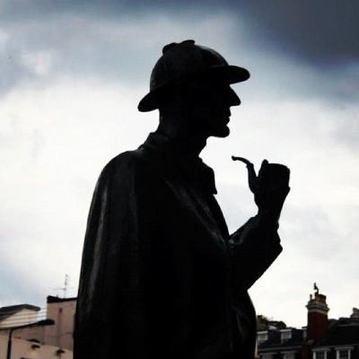 Sherlock Holmes, Peter Pan sau Regina Victoria te POT SUNA! Ai RĂSPUNDE?
