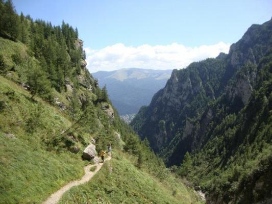 Salvamontiștii i-au SALVAT pe turiștii izolați de viitură!