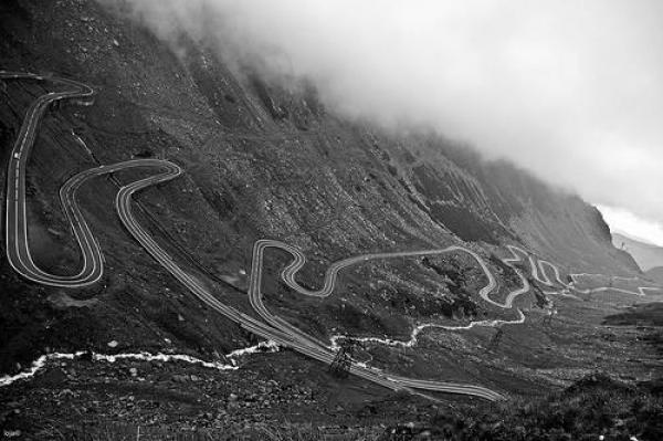 40 de ani de când Ceaușescu a construit Transfăgărășanul! ADEVĂRATUL MOTIV pentru care a fost creat