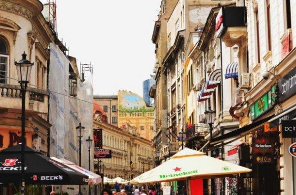 Poveștile GROAZEI din Centru vechi! Vindeau PLĂCINTĂ CU CARNE DE OM, iar Vlad Ţepeş bântuie şi acum Curtea Veche