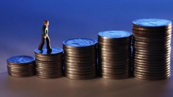 Salariul mediu a crescut! Iată cu cât