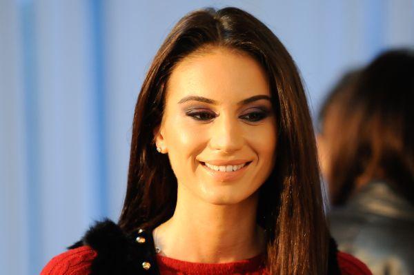 Cursantele Intact Media Academy le-au avut ca modele  pe Geanina Ilieș și Raluca Dumitru la examenul final