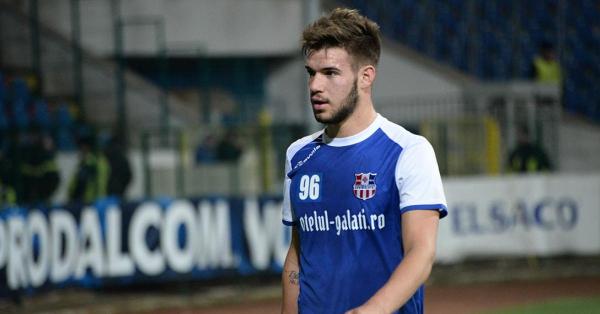 Observator 19: Un atacant de TOP de la Steaua, acuzat că şi-a bătut fostă iubită