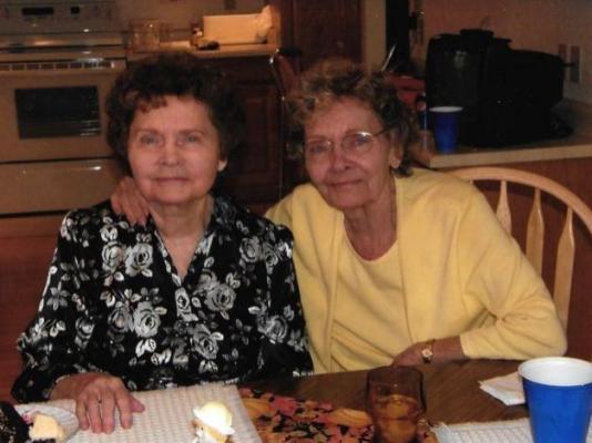 Povestea emoţionantă a gemenelor care au murit în aceeaşi zi! "Au fost unite de o legătură incredibil de puternică"