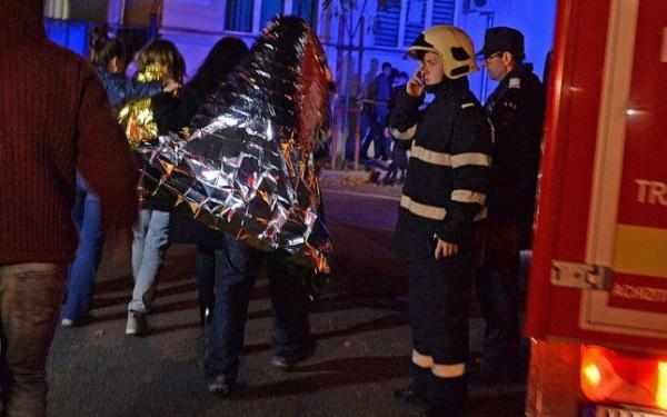 Patru cetăţeni străini, răniţi în incendiul din clubul Colectiv