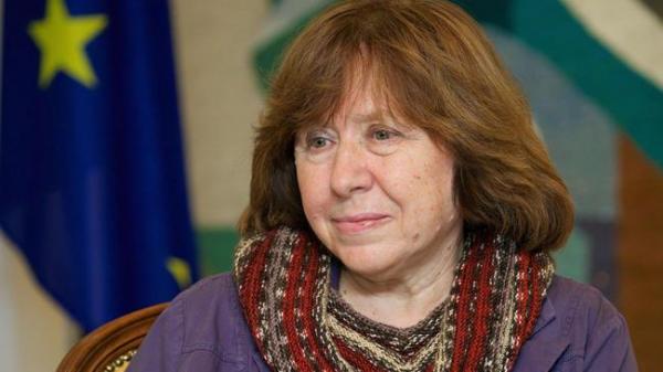 Scriitoarea Svetlana Alexievich a primit Premiul Nobel pentru literatură pe 2015