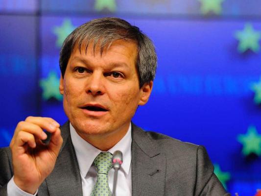 Cioloș discută cu liderii Mișcării Populare pe tema formării noului guvern