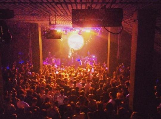 Cioloș: "Tragedii precum cea de la Colectiv nu trebuie să se mai întâmple vreodată; împreună trebuie să înlăturăm cauzele"