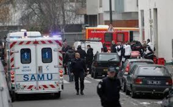 Atentate la Paris: Nouă persoane, reținute după perchezițiile de la Bruxelles