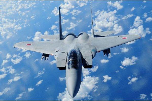 Aviația niponă, în stare de alertă după ce o escadrilă chineză a trecut pe lângă mai multe insule japoneze