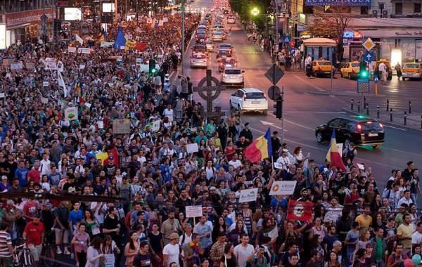 Spirit civic! Este nevoie de AJUTOR! Românii sunt rugaţi să facă sesizări!