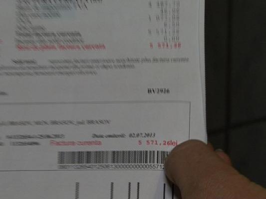 O ieşeancă a trăit UN COŞMAR când a văzut FACTURA DE LA CURENT! Ce scria pe FOAIE