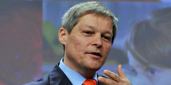 Cioloș: "Nu pot să decid creșterea salariului minim pe economie"