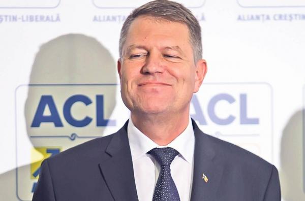 Iohannis solicită să se adreseze Parlamentului, la un an de mandat, în şedinţa din 16 decembrie