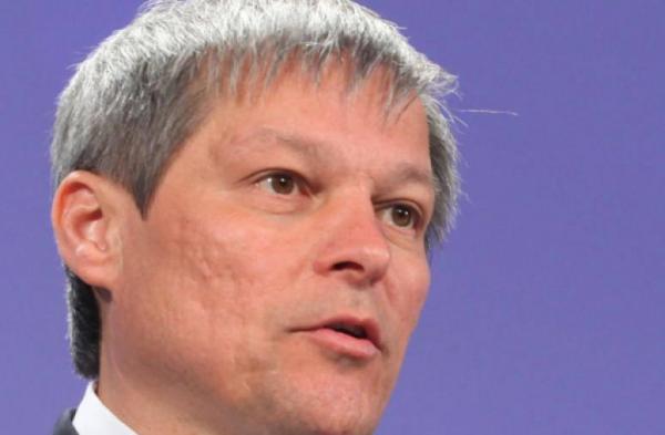 Cioloș: "Avem intenția de a veni cu o lege privind salarizarea unică și cu un pachet de reformă"
