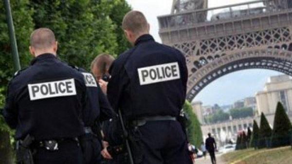 Franța: 20 de jihadiști, trimiși în fața justiției pentru plănuirea de atentate