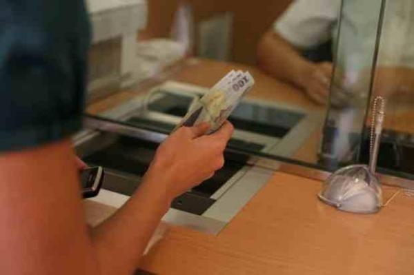 Ai DATORII la BANCĂ? Anunţul aşteptat de MILIOANE DE ROMÂNI a venit