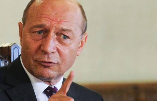 Băsescu, despre infecțiile din spitale: "Domnilor miniștri ai Sănătății, nu vă faceți că nu știați din 2008"