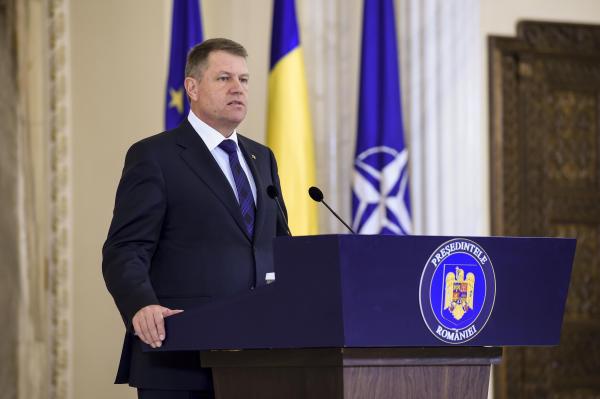 Iohannis: Privesc cu încredere spre 2016