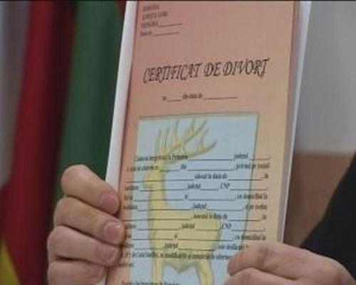 Guvernul permite creşterea taxei de divorţ
