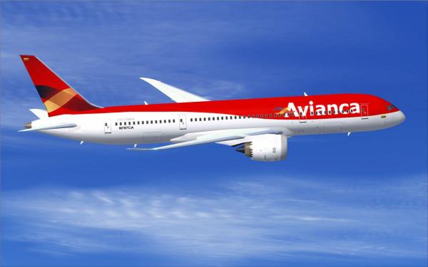 Un pasager român a murit în toaleta unui avion pe ruta Bogota-San Jose