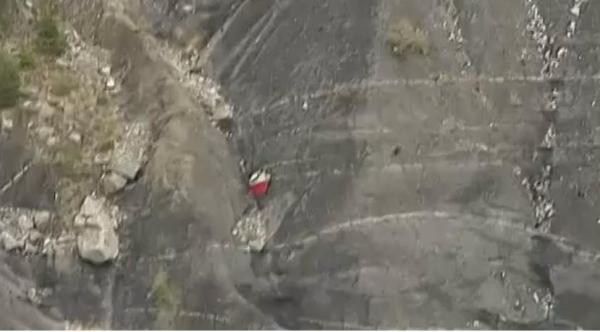 VIDEO de la locul accidentului aviatic din Franța