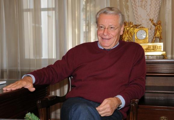 Percheziţii DNA la domiciliul fiului fostului preşedinte al Moldovei Petru Lucinschi