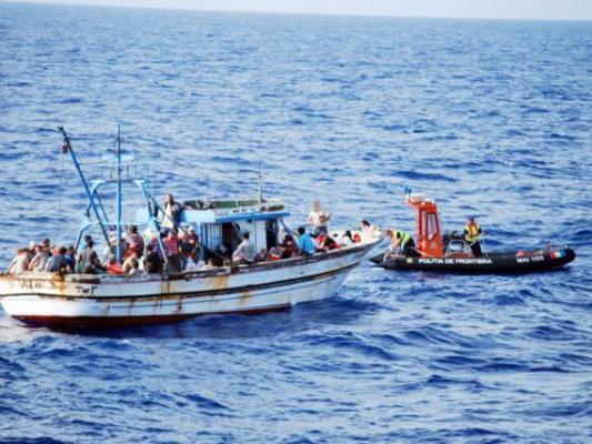 Un român a murit, după scufundarea unui pescador în largul coastelor Italiei