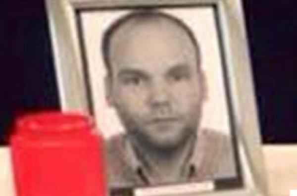 FOTO! Cum arată eroul din Airbus A320 care a încercat să salveze 150 de suflete