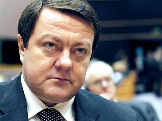 Președintele CJ Caraș-Severin, Sorin Frunzăverde, la DNA