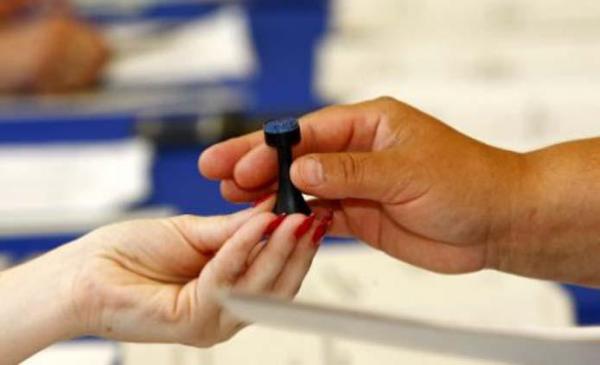 Legea alegerilor locale, modificată: Primarii, aleşi într-un singur tur