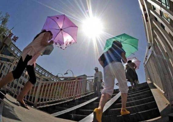 Prognoza meteo pentru două săptămâni! Vreme caldă, dar instabilă