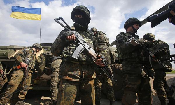 Doi soldați ucraineni, uciși în ultimele 24 de ore în estul separatist al Ucrainei