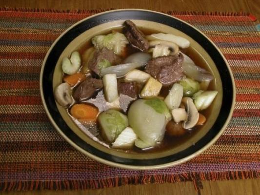 SECRETUL gospodinelor! Cum fierbi repede CARNEA mai TARE