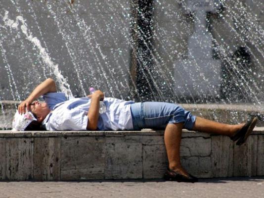 Vremea rămâne caniculară. Prognoza pentru joi şi vineri