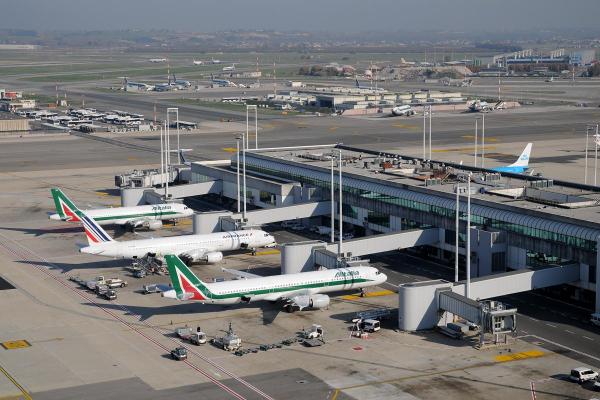 Scandal pe Aeroportul Fiumicino din Roma: Poliţia a intervenit