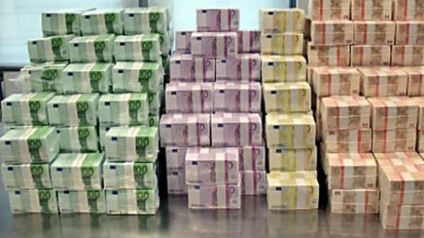 Rezervele valutare la BNR au scăzut!