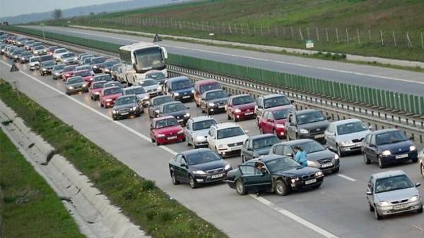 Atenție mare! Ce pot păți românii care merg cu mașina în străinătate!