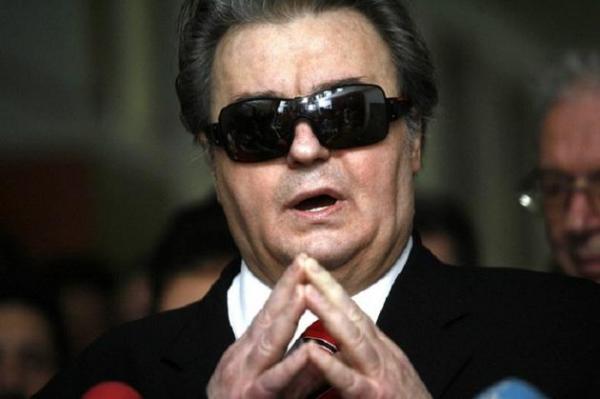 Nu a fost să fie! Corneliu Vadim Tudor, candidat de cinci ori la Preşedinţie