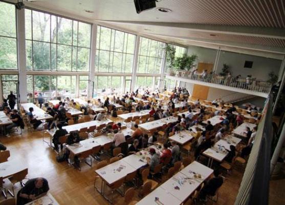 Ai șansa de a intra în rândul celor mai deștepți oameni ai planetei. Mensa România îți testează inteligența