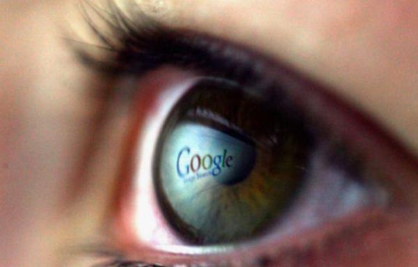 ATENȚIE, români! Cum poți afla DACĂ EȘTI URMĂRIT pe internet!