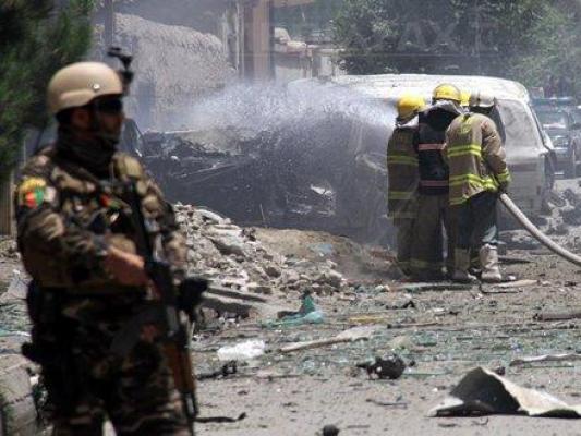Afganistan: Atac sinucigaş la Consulatul pakistanez! Cel puţin 12 persoane au fost ucise. ISIS a revendicat atentatul