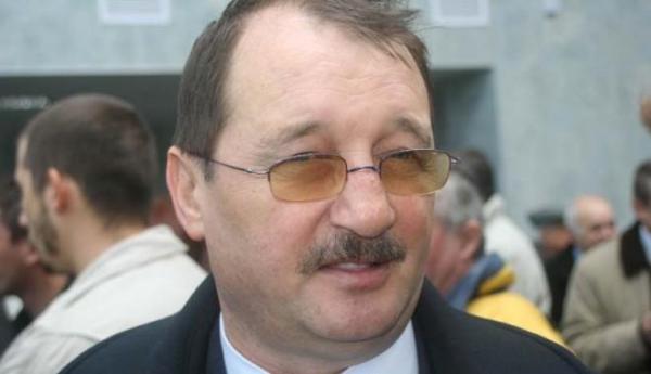 Instanța a decis confiscarea a 265.000 de euro de la Mircea Băsescu și Marian Căpățână