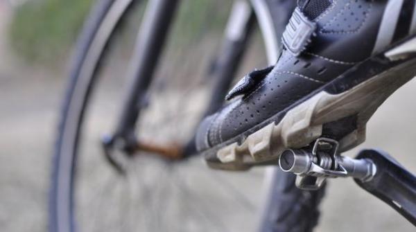 Îţi place sa pedalezi? Iată cum te ajută pantofii pentru biciclete